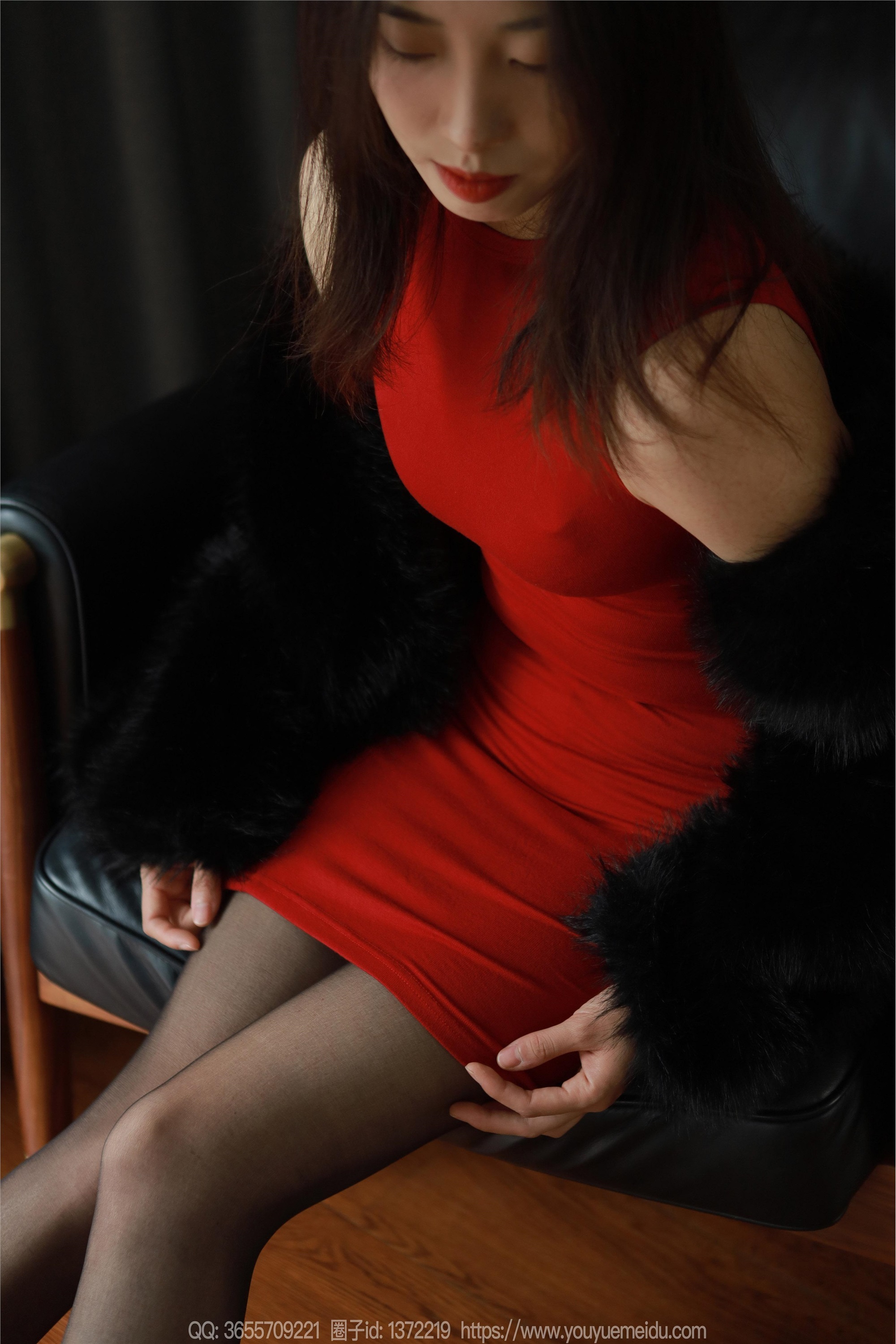 IESS异思趣向  2024.01.25 丝享家 1647 小九《红色包臀裙（上）》